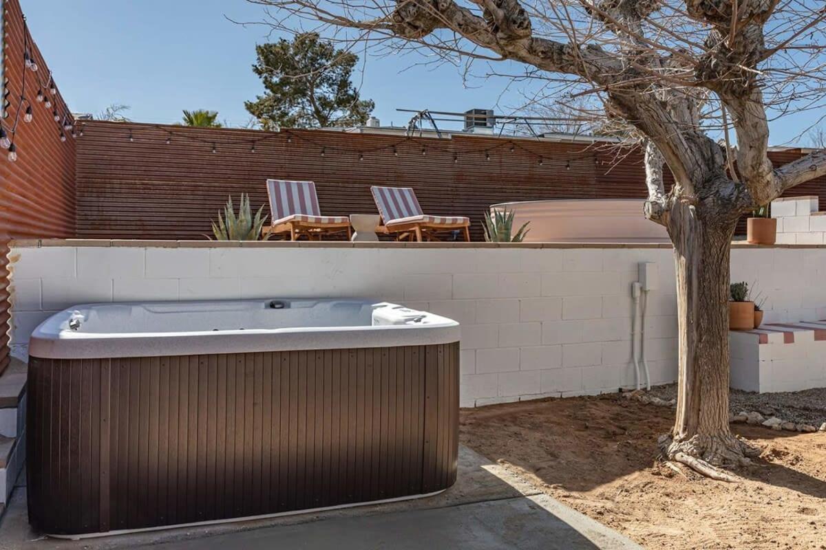 Joshua Tree - Le Tout Petit W Hot Tub Zewnętrze zdjęcie